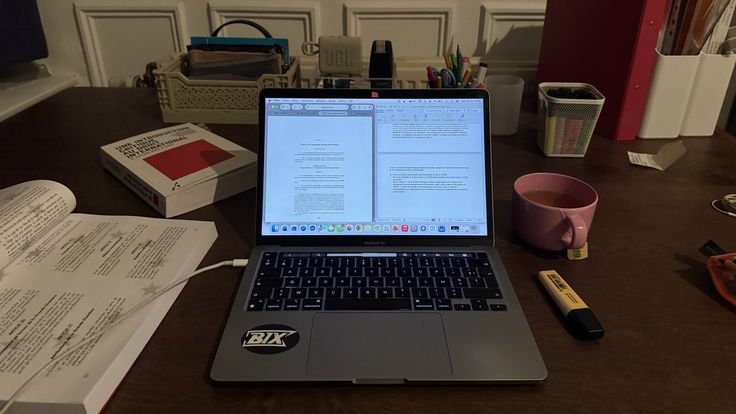 pilatesgirly's tweet photo. let's get this degree https://t.co/HESLXbCHgH