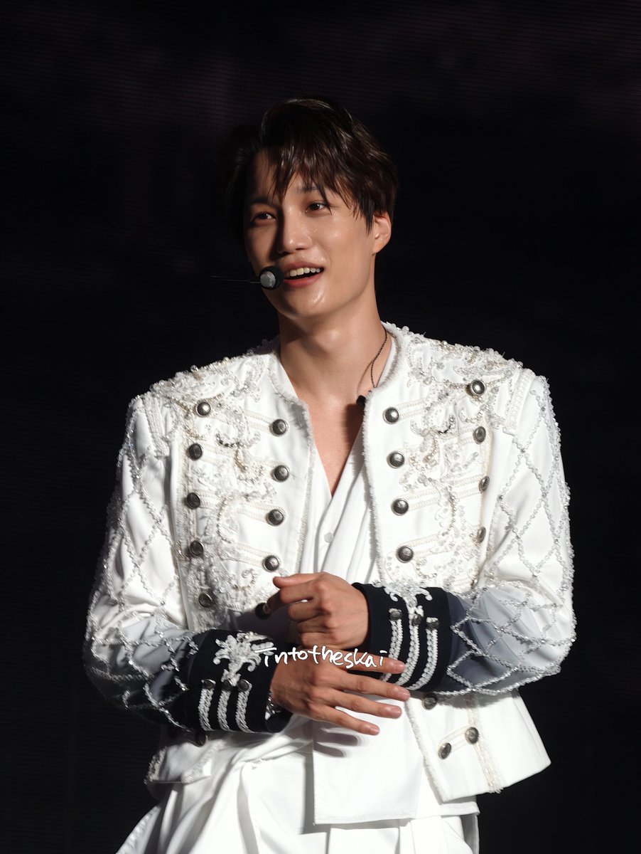 Jongin Pics ♡ tweet media