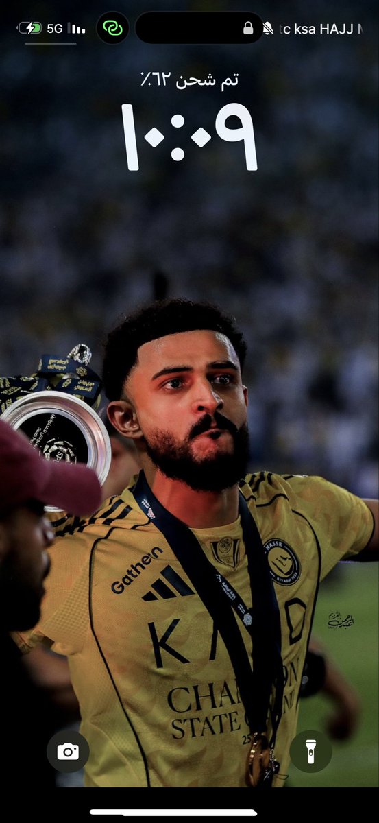 ؟ tweet media