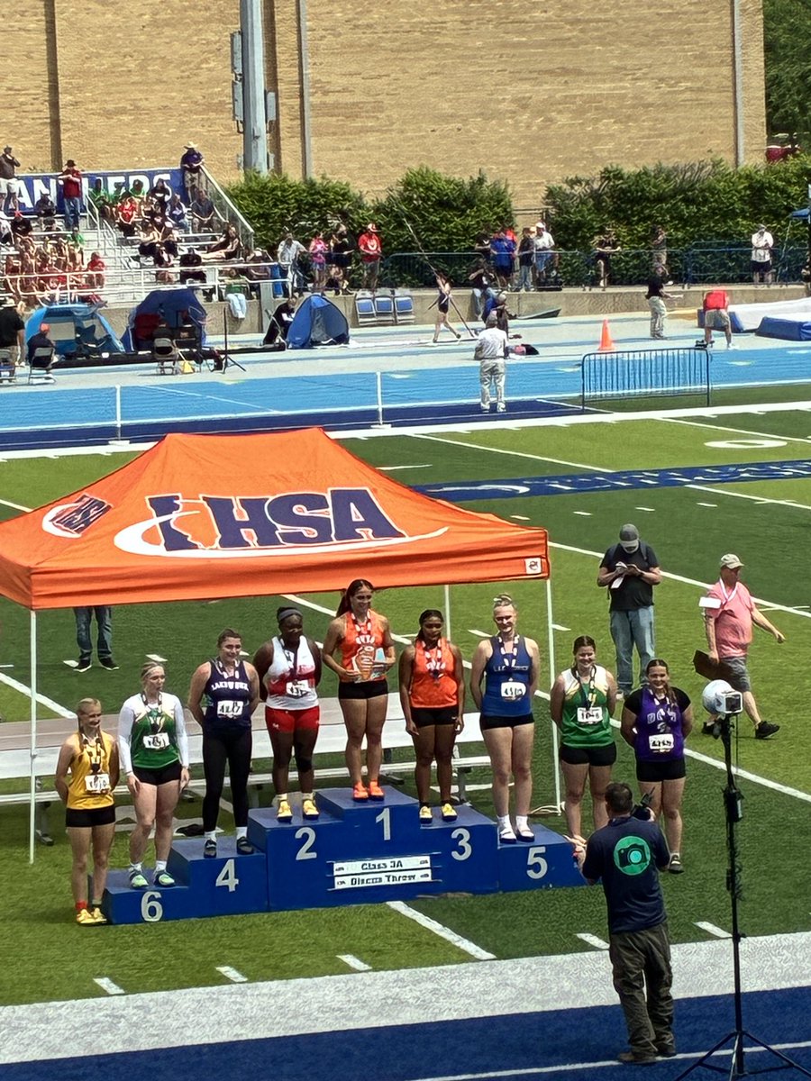 HF Girls Track tweet media