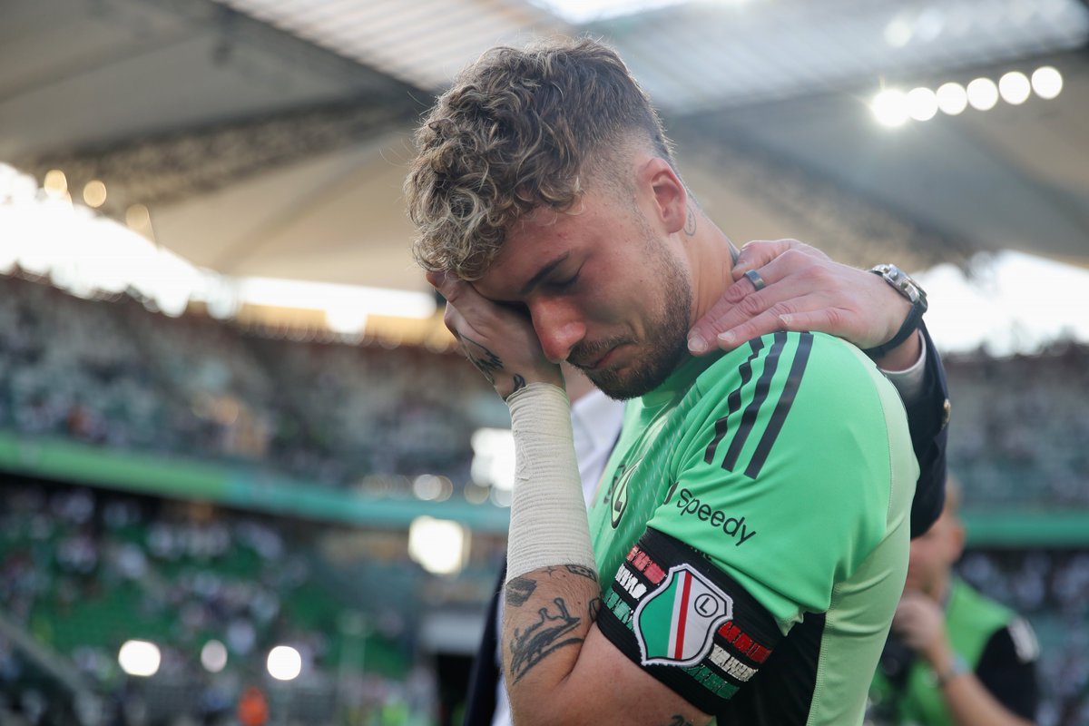 Legia Warszawa tweet media