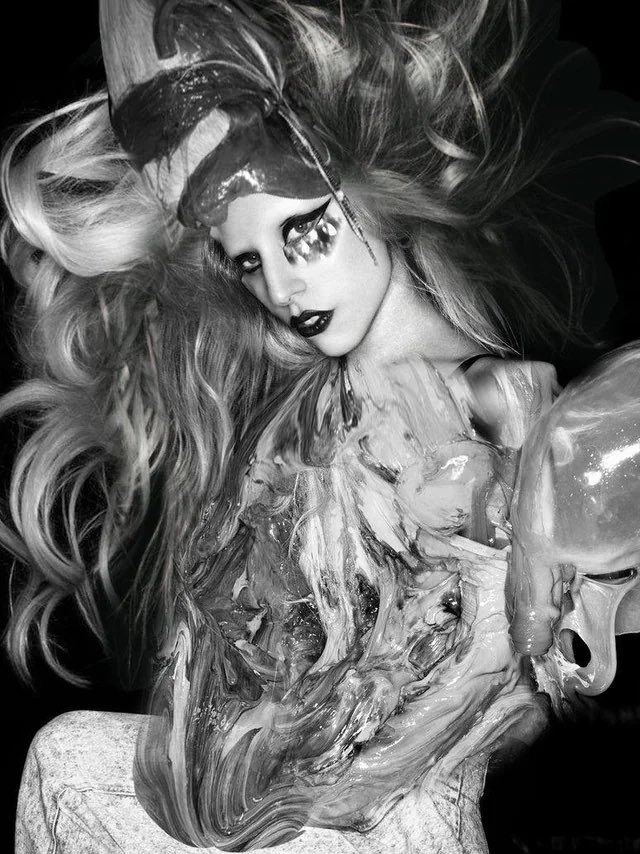gardenofed1th's tweet photo. happy 15 years of born this way !!! https://t.co/vBQhZ9SqmG