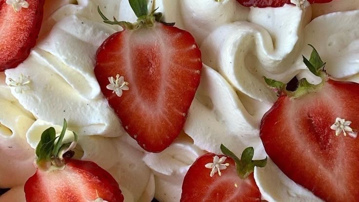 falmia.🍓🩹 tweet media