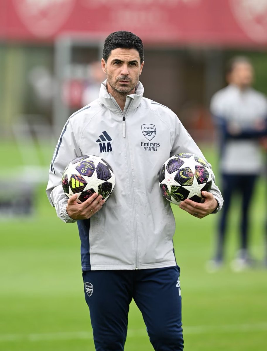 Gravitygunner14's tweet photo. Arteta has started using the UCL ball for training! 

That's my man! https://t.co/vrpiFGJHbs