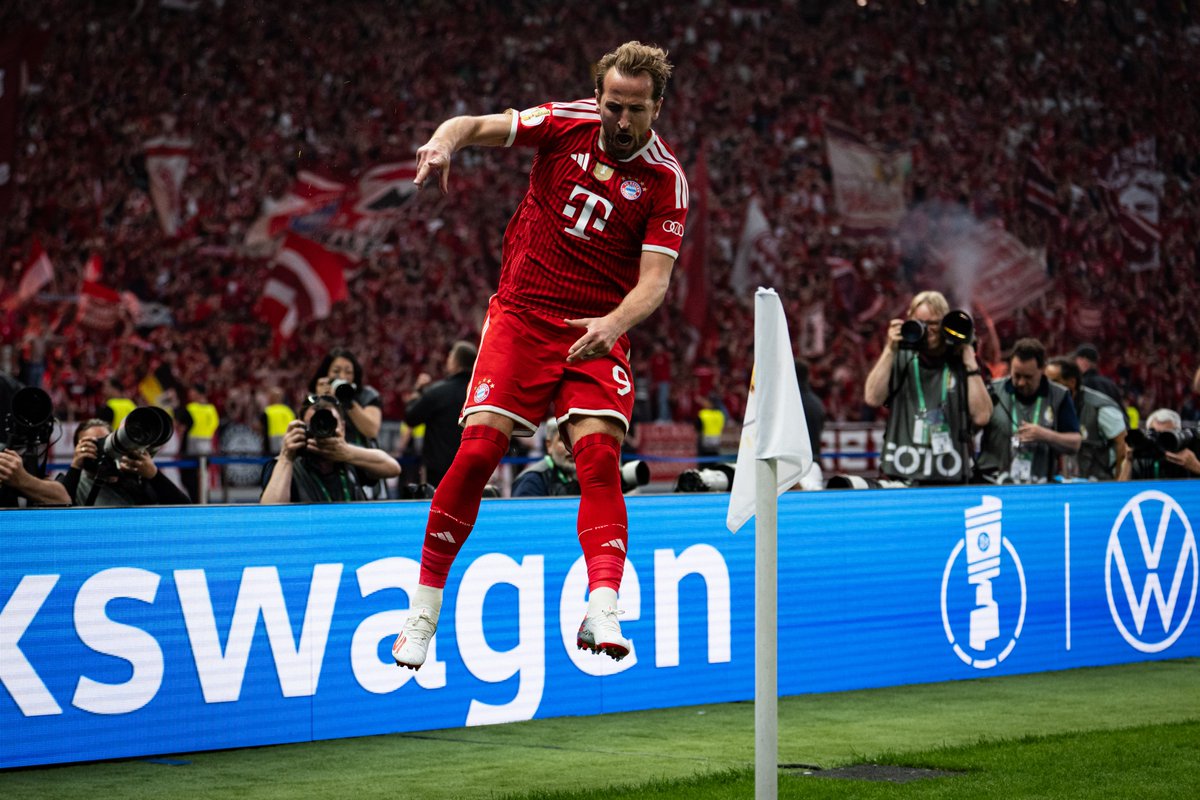 FC Bayern München tweet media