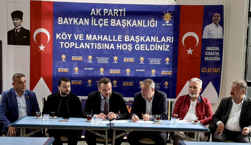 AKPartiAtabag's tweet photo. il Başkanımız Sayın @AvCanerOzturan Öncülüğünde AK Parti Baykan Köy ve Mahalle başkanları toplantısını  gerçekleştirdik. @cahit_gm @fikretlale @mrtgul34 @AkPartiSiirt @Akparti https://t.co/pfgoHQT2Dn