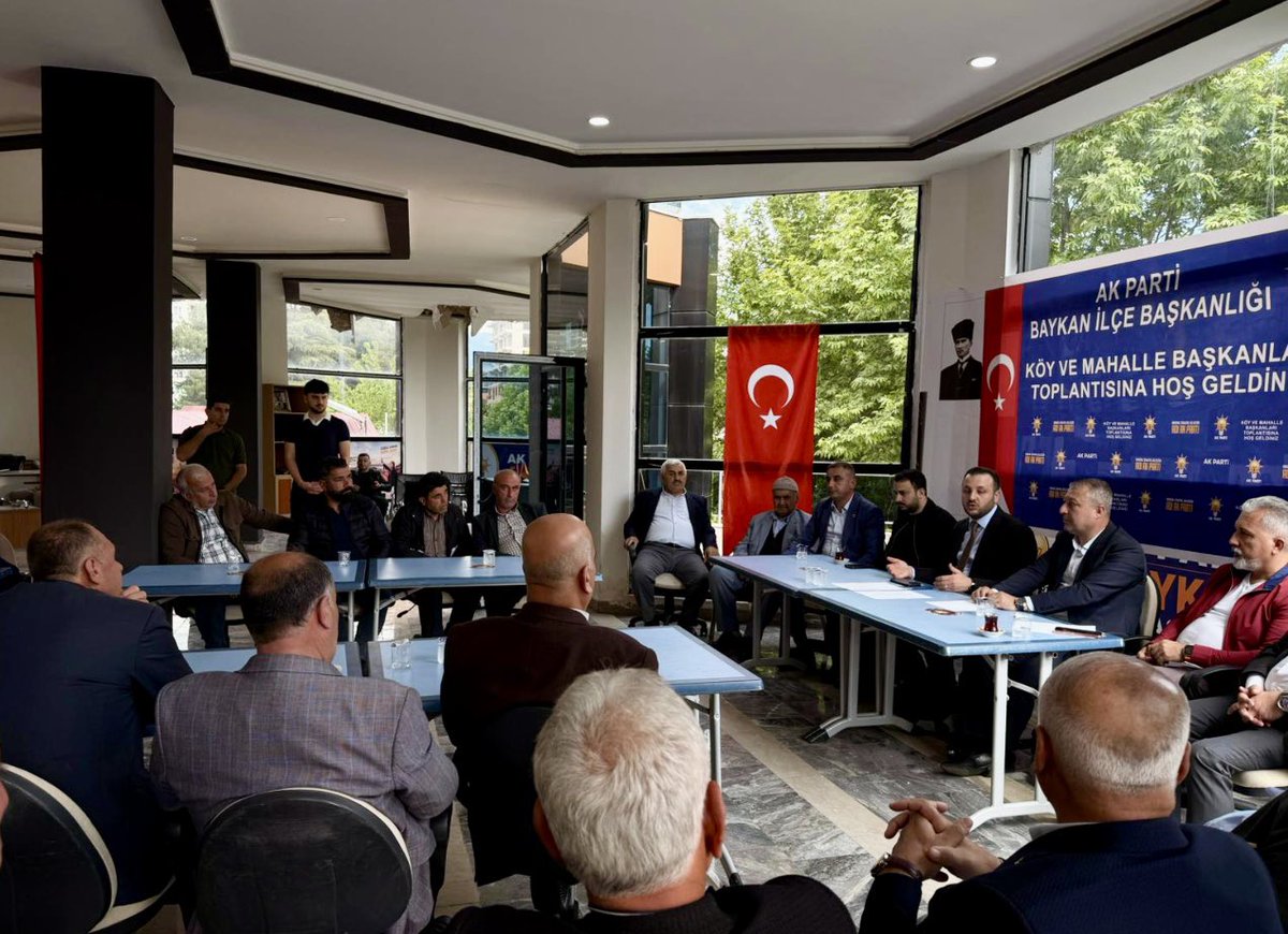 AKPartiAtabag's tweet photo. il Başkanımız Sayın @AvCanerOzturan Öncülüğünde AK Parti Baykan Köy ve Mahalle başkanları toplantısını  gerçekleştirdik. @cahit_gm @fikretlale @mrtgul34 @AkPartiSiirt @Akparti https://t.co/pfgoHQT2Dn