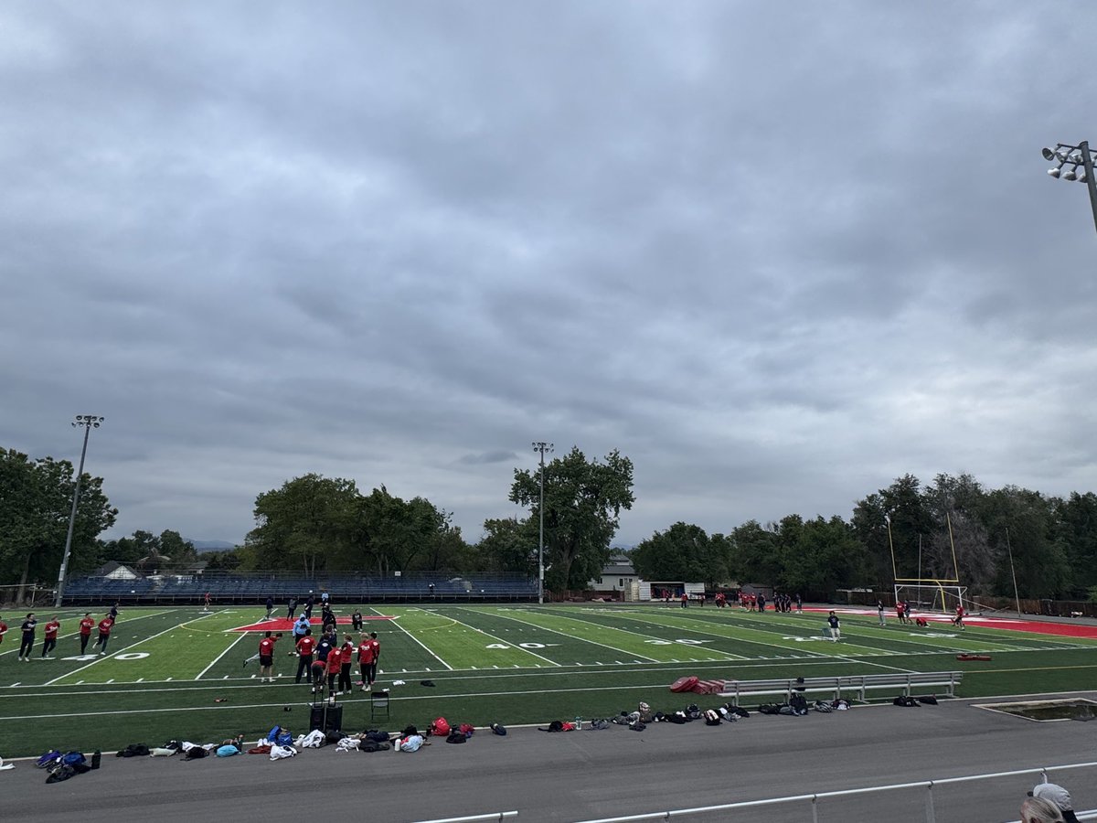 EvanEytcheson's tweet photo. Great camp @CSUPFootball @goforgefury. Nice to meet @CoachNDavisOL looking forward to staying in touch over my Junior season! Good to see the @hogshousefb boys out there with me. https://t.co/OGIAFvKdOr