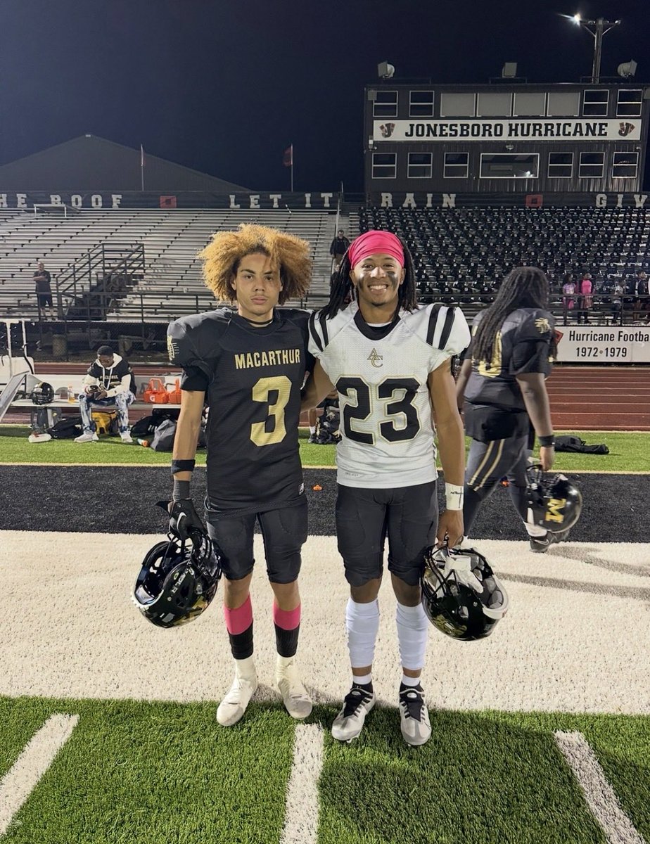 dereksnyder93's tweet photo. Been a blessing to see these two grow, great players, better Men!!! https://t.co/iOhJQZgBqk