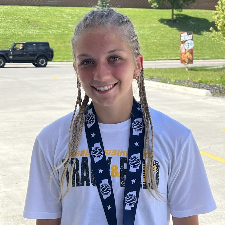 srchuskies's tweet photo. Congrats to Danica Watts on placing 8th at state track in the 400m race! https://t.co/Pkp8fAvRwd