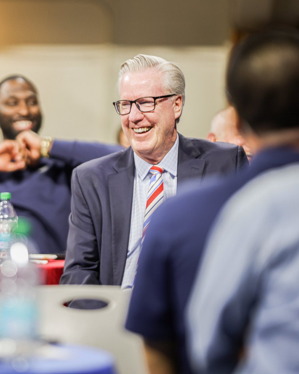 Penn Men's Basketball tweet media