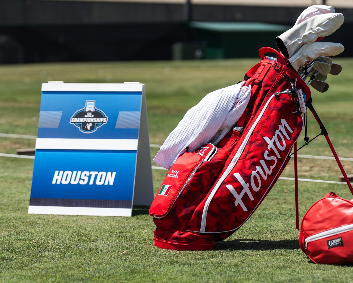 UHCougarWGolf's tweet photo. Warming up in Carlsbad...

Almost go time for NCAA Championships Second Round

📊 – https://t.co/rcAwDgtYeD
💻 – https://t.co/2qiolPCTV8

#GoCoogs 🐾 #NCAAGolf https://t.co/0cH1aGdQRG