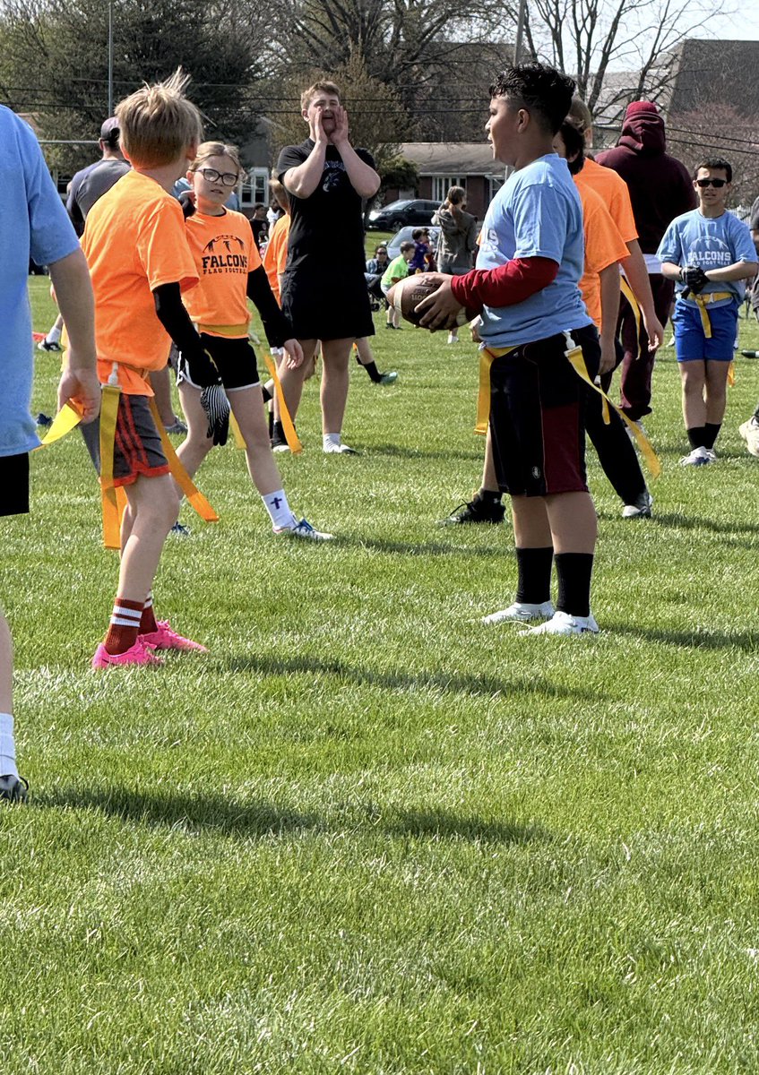 GreyShaffer2029's tweet photo. Had a great time helping out with the Falcon youth flag football teams these past weekends! https://t.co/lieMMs5XZM