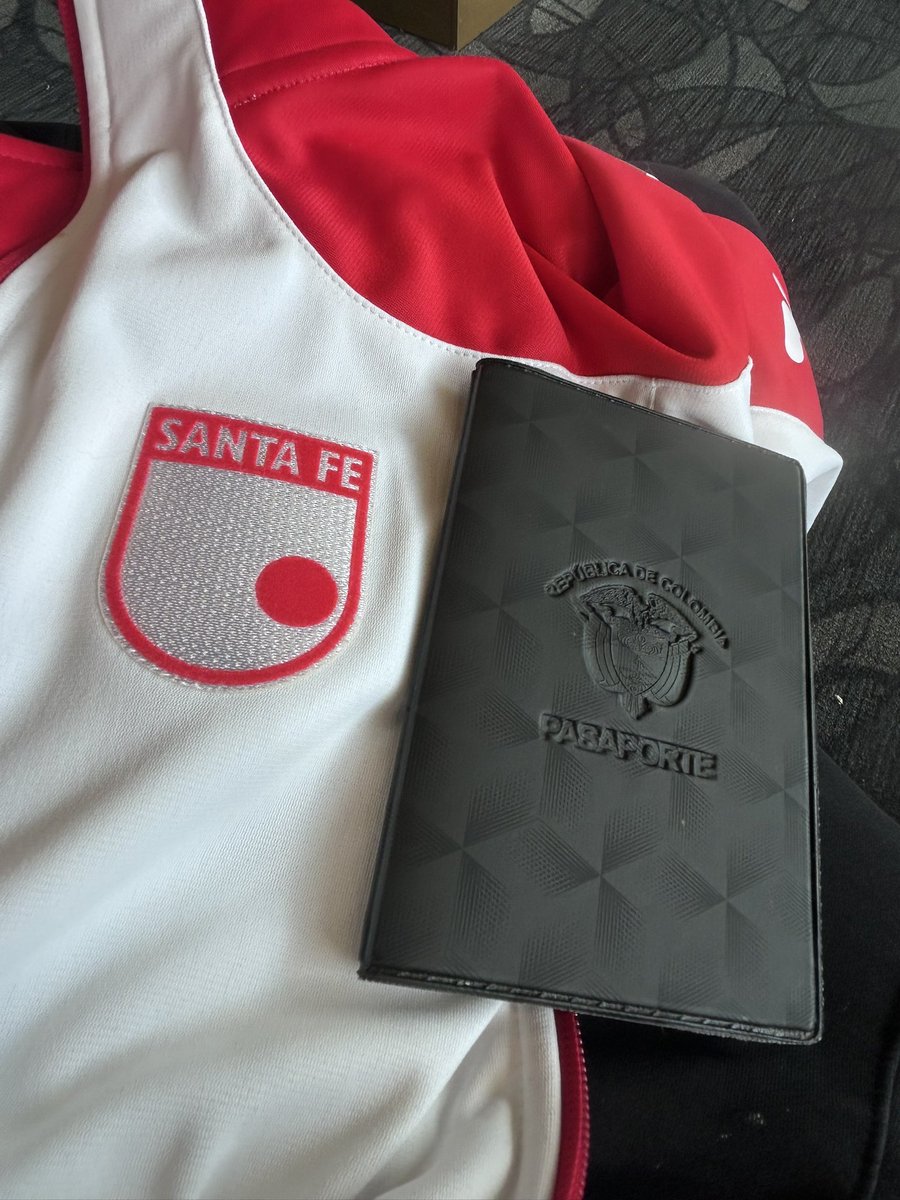 Pocho_MS28's tweet photo. Vamos Carajo!! 🦁❤️🇦🇷🇺🇾 
@SantaFe https://t.co/NwxqkjfeQm