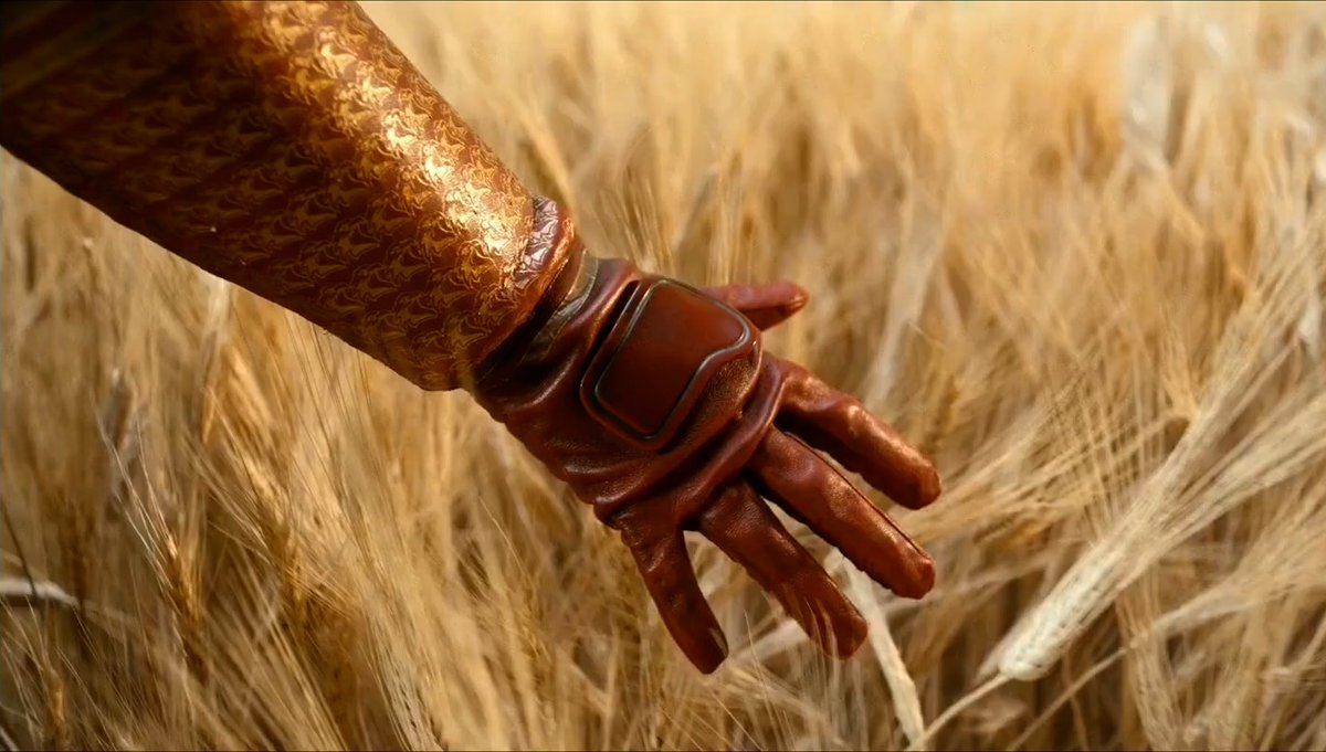 JohnWarpower's tweet photo. Zack Snyder invented touching grass https://t.co/dVTimroln4