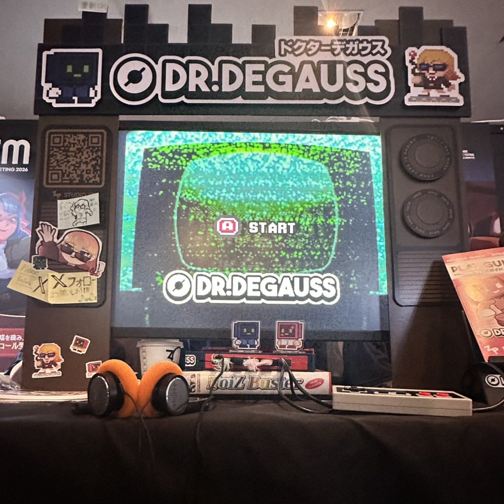 studiozp_x's tweet photo. ドクターデガウス、BitSummit PUNCHの最終日を共に過ごします。 ぜひ来て、一緒に遊びましょう。[📍 3F-C10] #BitSummit #BIGEM #DrDegauss 
--------
In the last days of BitSummit PUNCH, Dr. Degauss's exhibition continues. Cone here and enjoy our game! [📍 3F-C10] https://t.co/vKlLJeJ6a1