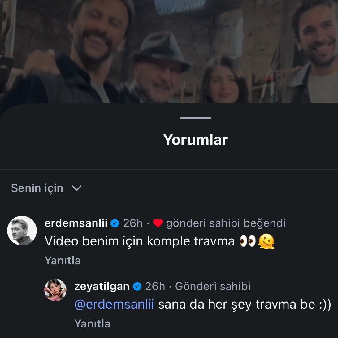 Nur tweet media