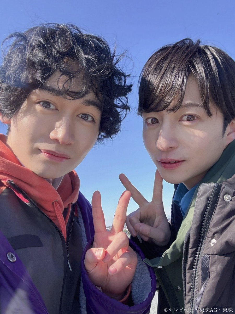 arihiroofficial's tweet photo. 『超宇宙刑事ギャバンインフィニティ』
第15話「パトランの決断」

ご視聴いただきありがとうございました！

ワニパトの活躍に同期4人の絆どうで��たか！！

屋上は晴天でとっても綺麗でした☀️

#超ギャバン
#GAVAN
#ワニパト活躍かっこよかったよ
#大佐現���わくわく https://t.co/HcrVGg4cuo