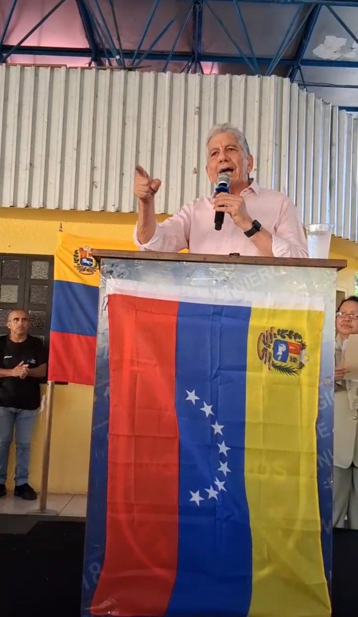 Elvisabging's tweet photo. ENCUENTRO CON TRABAJADORES en Puerto Ordaz, ALFREDO RAMOS Dirigente Nacional de la CAUSA R y Líder auténtica democrático enfatizó: "En Venezuela hay Esperanzas de recuperar la LIBERTAD y la DEMOCRACIA. Estamos cerca de lograrlo, lo que no podemos es desmayar, ni abandonar" https://t.co/LhddrZhkf4