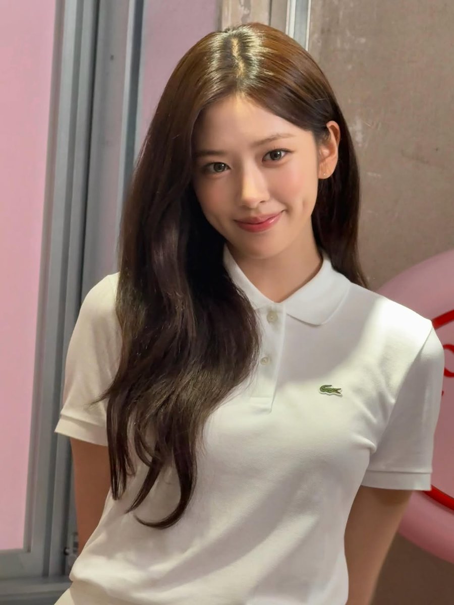 IVE AN YUJIN 아이브 안유진 tweet media