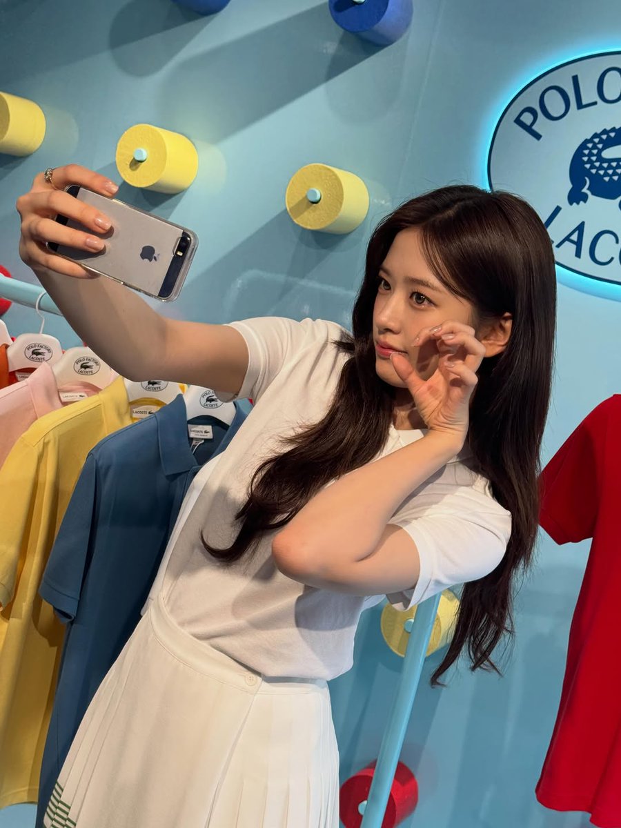 IVE AN YUJIN 아이브 안유진 tweet media