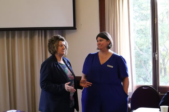 SharonMLA's tweet photo. I had the opportunity to meet with BC College of Family Physicians.  They are mentoring new medical graduates and using a supportive team based approach to create residency placements in rural communities. https://t.co/FCFd2KyNvl