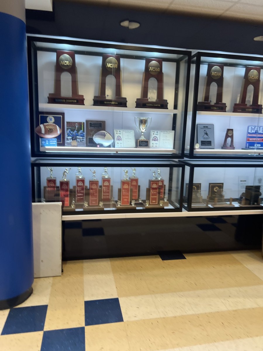 BrianMoussounda's tweet photo. Had a great time on my Junior Visit at CNU @CoachRio55 https://t.co/GTzbB039NS