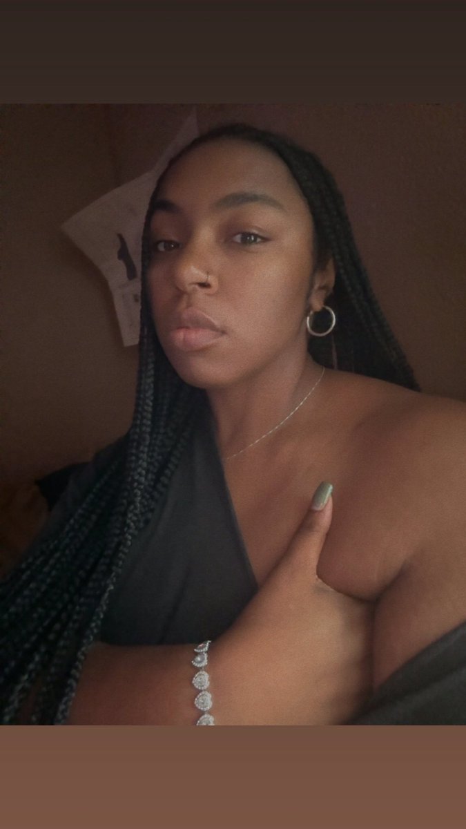 wheamster's tweet photo. Hi babies. Yall better be behaving. https://t.co/R7KWbu3cw0