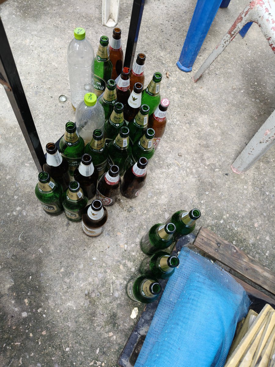 Smild24973088's tweet photo. เมื่อคนสร่างเมาอยากกินต้มอึ่ง 555 https://t.co/GZxIRGCwlr