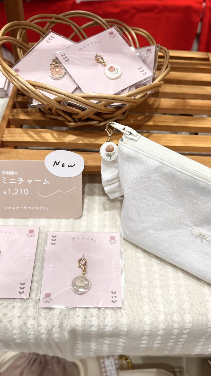 MEGURI*刺繍布小物【デザフェス63 I-80】 tweet media