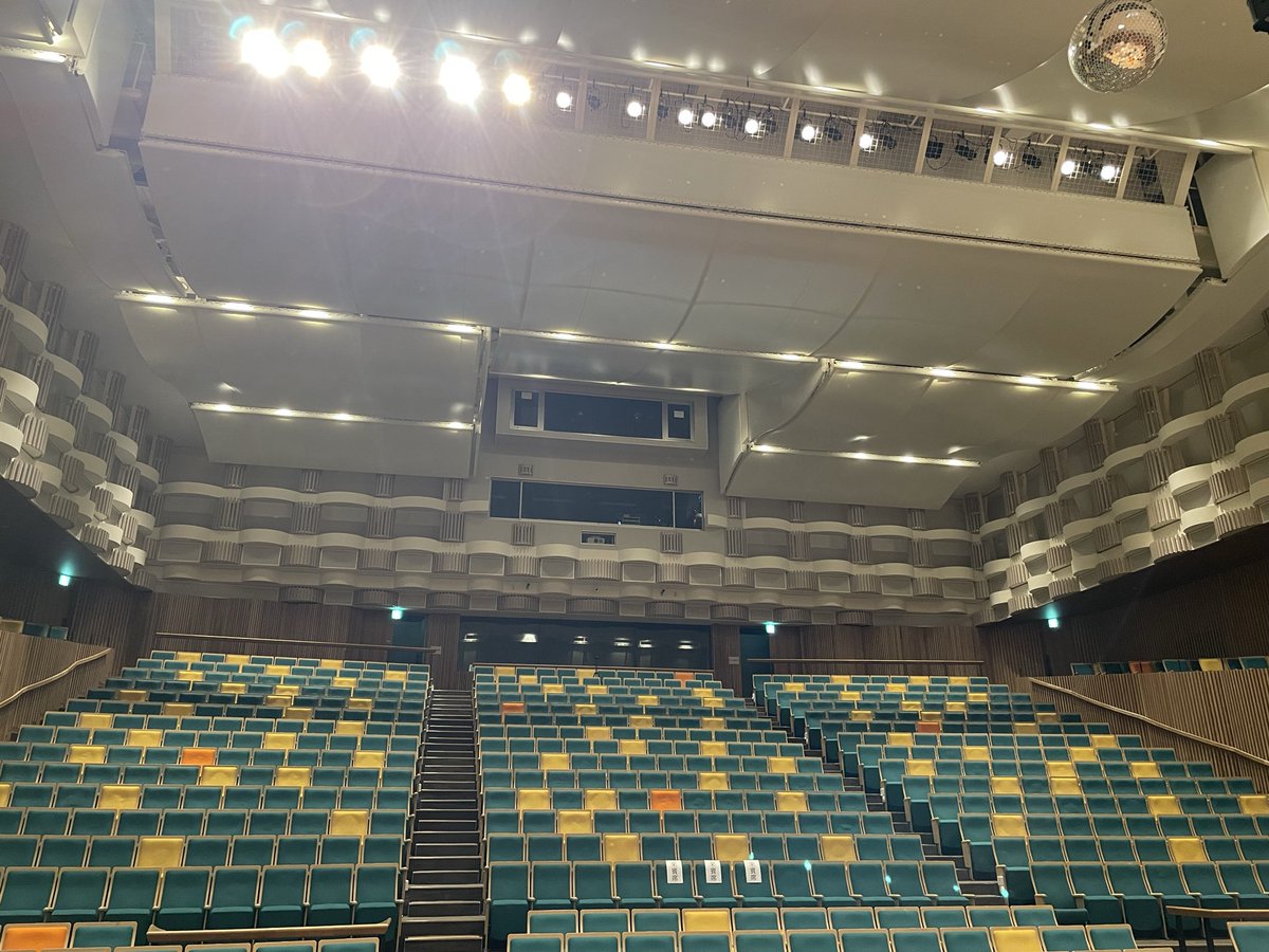 w_arisui's tweet photo. おはようございます☀
今日は定期演奏会の当日です♪
これからゲネプロ、本番は14時からになります🎺お近くにお住まいの方は是非有田市民会館までお越しください🚙 https://t.co/soPJVWGXZ1