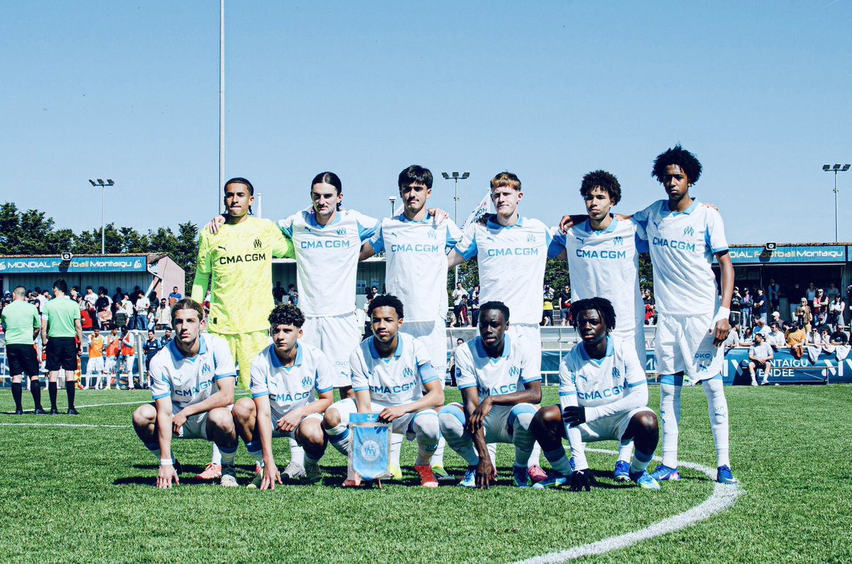 CompsJeune's tweet photo. {𝐒𝐂𝐎𝐔𝐓𝐈𝐍𝐆} 𝐅𝐈𝐍𝐀𝐋 𝐃𝐄 𝐌𝐎𝐍𝐓𝐀𝐈𝐆𝐔 🇫🇷

J’ai regardé la finale du Tournoi de Montaigu entre Strasbourg et l’OM, où les Minots marseillais se sont imposés 2-0.

Dans ce mini thread , je vais vous présenter 4 joueurs qui m’ont particulièrement marqué lors de cette finale.

{𝐌𝐈𝐍𝐈-𝐓𝐇𝐑𝐄𝐀𝐃}