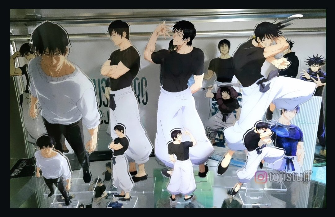 midori_maya's tweet photo. Here is the other project I was working on, making 14" Toji acrylic stands and their matching regular sized stands. Will be adding to the shop as well 😍❤️. #toji #tojifushiguro #tojistuff https://t.co/GyfGHF587L