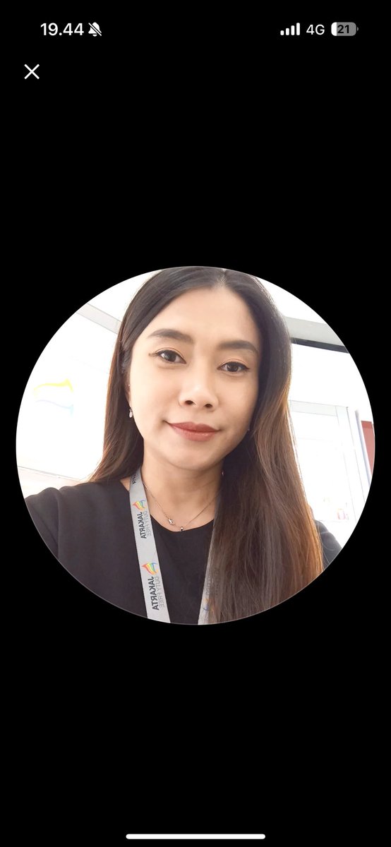 Ntsya_19's tweet photo. Tolong ada yang tau alamat lengkap si pelakor ini ga ya namanya agnestya aryanti rumahnya sekitaran teluk naga https://t.co/maCvCy6DQN