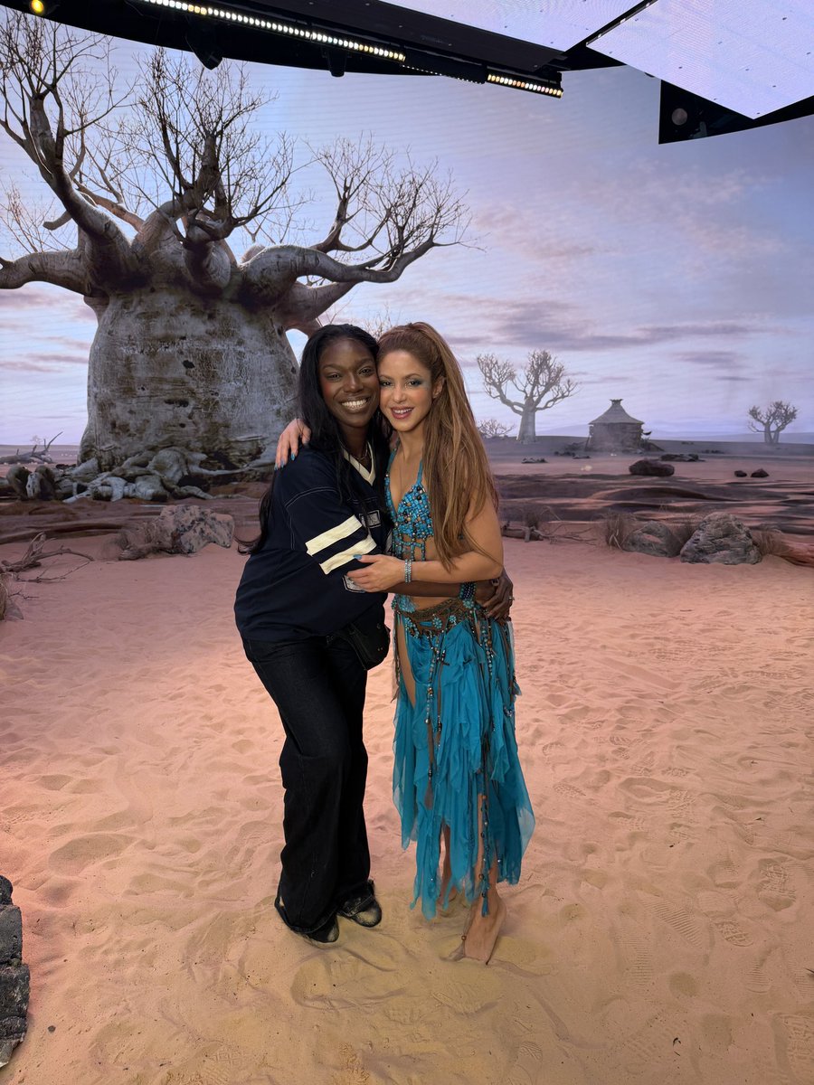 Shakira’s Wolf 🐺 tweet media