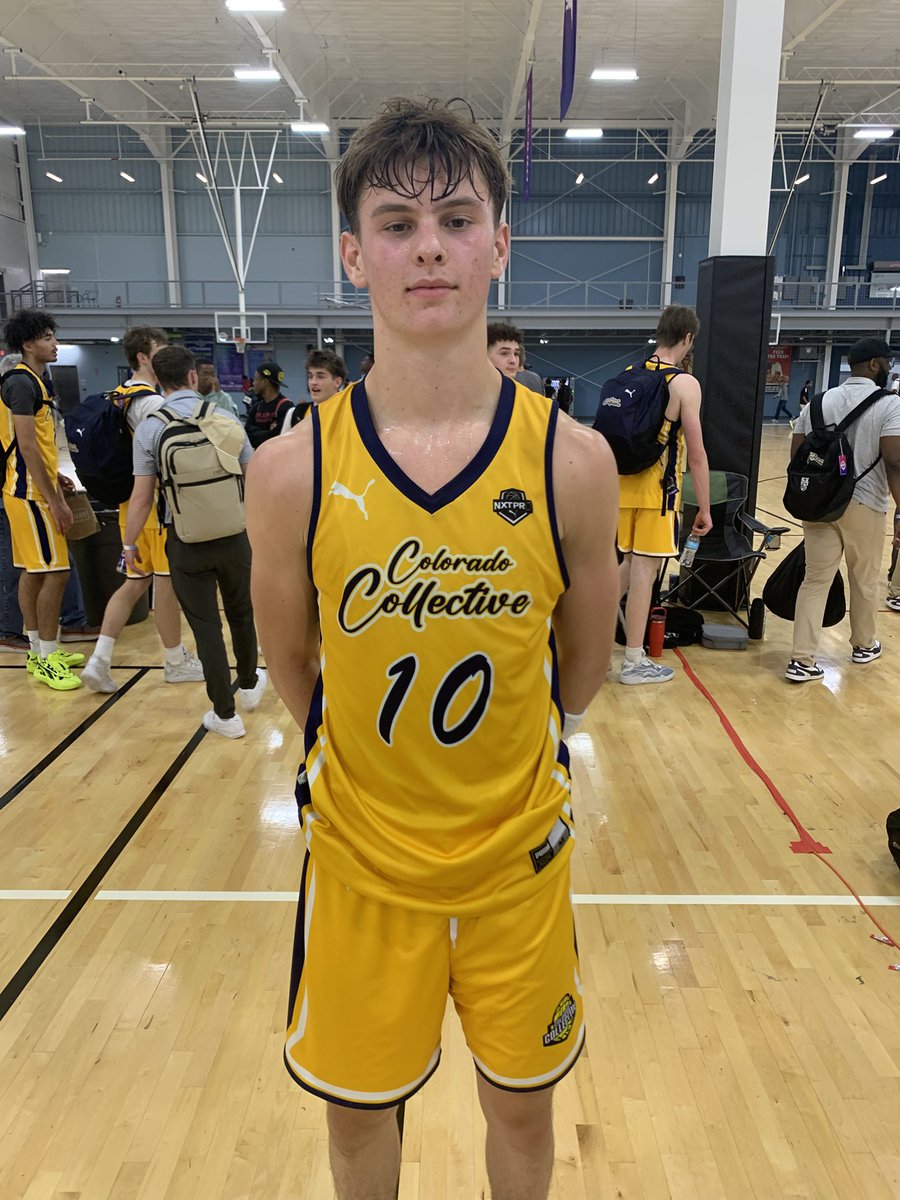 TommyCarroll23's tweet photo. 2027 6’4” 175 G Brody Shepherd displayed good perimeter shooting ability for Colorado Collective 17U. Sniper off the catch. Hit a smooth mid range J off a back pivot spin. Made big shots in a win to answer runs by Team Museum. Very respectful young man in postgame interview. 

@PRO16League 
@brodyshepherd6 
@COCollective303 
@NEXTGENPROSP 
@mosesk225