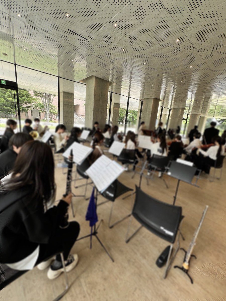 toho_orchestra's tweet photo. 昨日は「薬学部ホームカミングデイ」にて、東邦大学校歌やアンサンブルの演奏をさせていただきました✨

今年も演奏する機会をいただき大変嬉しく思います！ありがとうございました！
 #東邦大学管弦楽団  #オーケストラ https://t.co/F34D8NHqaC