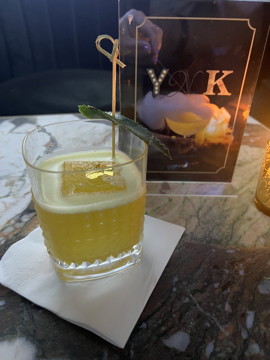 NightHawkPlayz's tweet photo. Named it The Golden Hour
Love traveling for work 👀 https://t.co/nC84yy49k2
