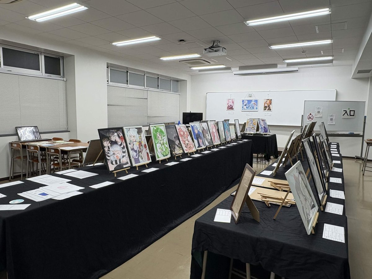 opumedie's tweet photo. 本日は友好祭2日目！！

B1の第7講義室で展示しています！ぜひ見に来てください✨️ https://t.co/9ro0t7RCSh