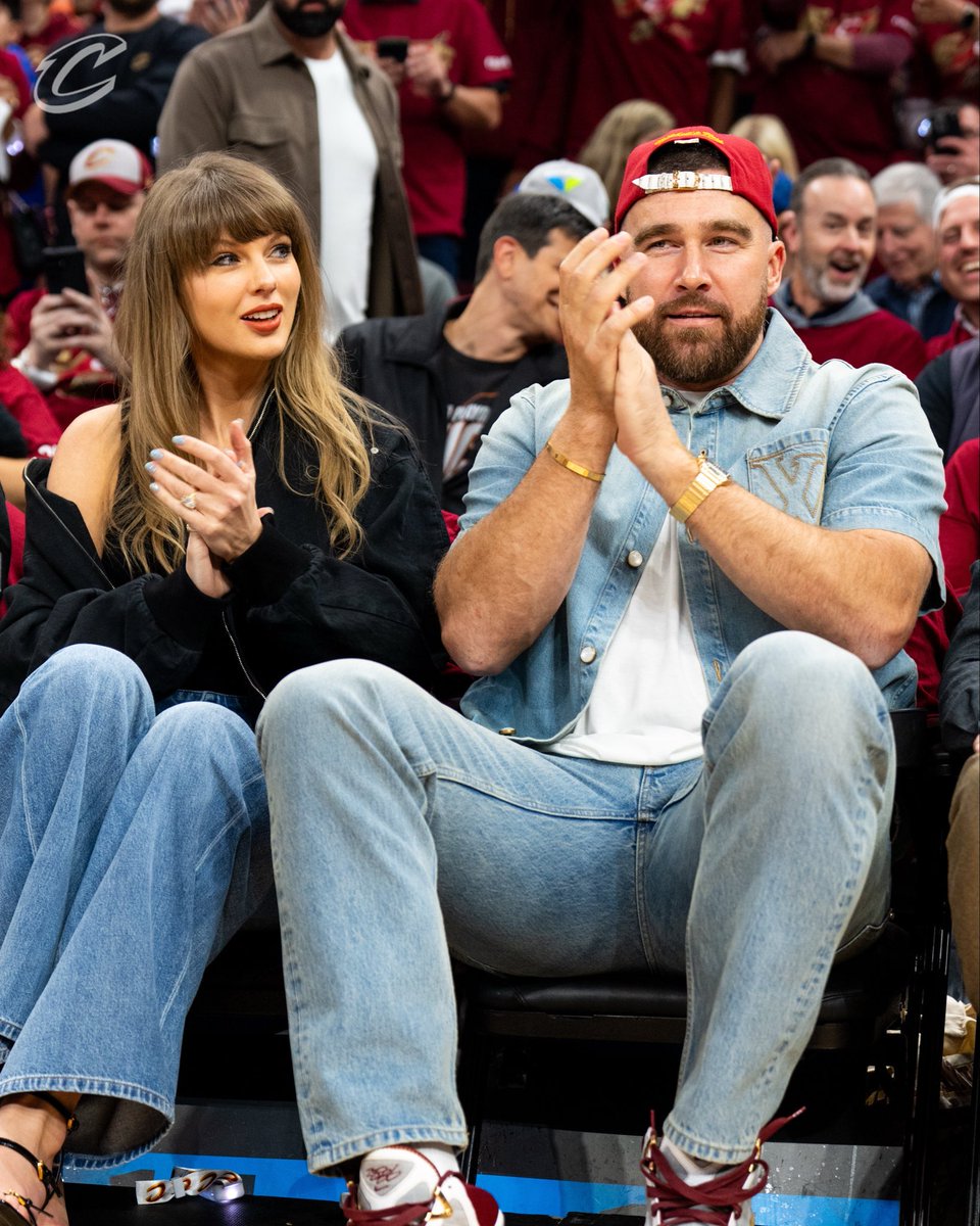 Taylor Swift News tweet media