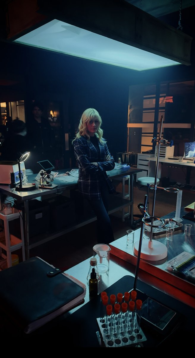 Kat_McNamara's tweet photo. Casey has a lot to ponder and a lot on her plate. Can she solve the mystery and help her brother, #Sleuthers? Only time will tell… #TrueJustice @hallmarkchannel @MuseEntertains https://t.co/VoSFqQdDyy