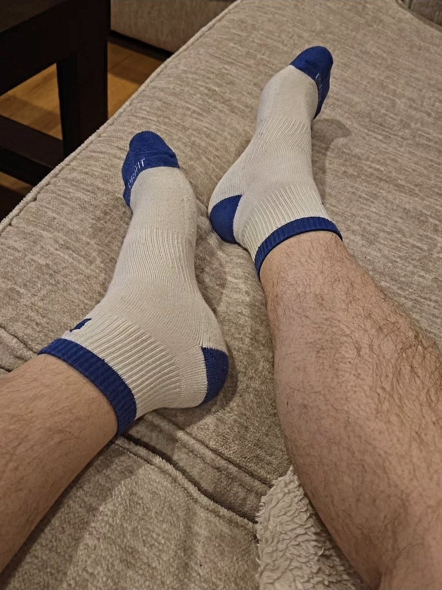 KevinWM85's tweet photo. @sockfetishinc https://t.co/6hRwYqrYQA