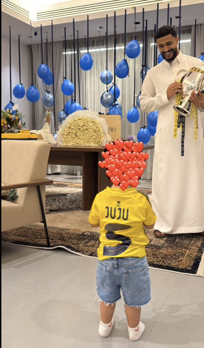 Der Zweck صغير tweet media