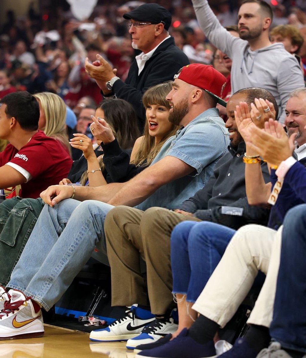 Taylor Swift Updates tweet media