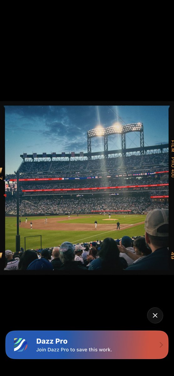 DhattNoor's tweet photo. Mets vs Yankees view for only 30 buck of of TickPick. AMAZING night🤩🤩 @TickPick https://t.co/ZkgusThV9V