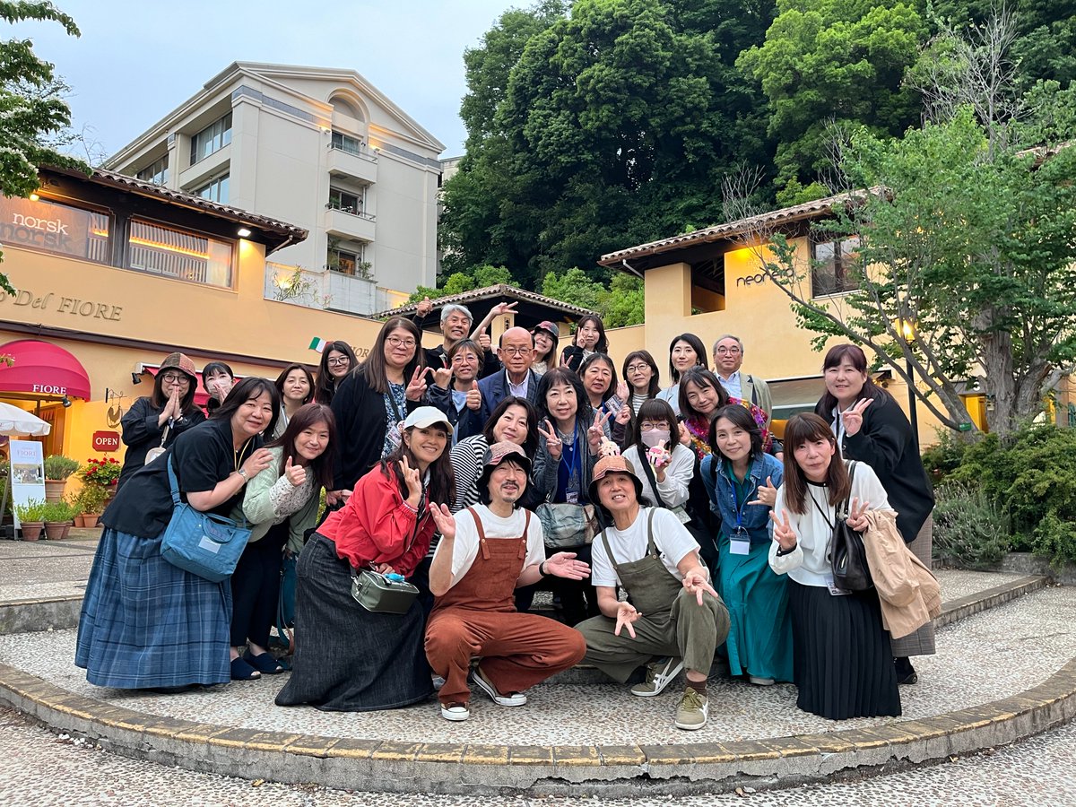 tw_believer's tweet photo. 2026/5/23
部活動発表会 Vol.9
沢山の部員が参加してくださいまして大盛況で終了〜♬ 中には遥かNYCからのお客様が、なんと予約なしで駆けつけてくださり涙ものでした😭

次回も7/19 neoneraで発表会行います、あの夏の歌も仕込み中！！

#ベリービンビン♂
#高橋栄一
#高島信二 https://t.co/P8gI7AEusE