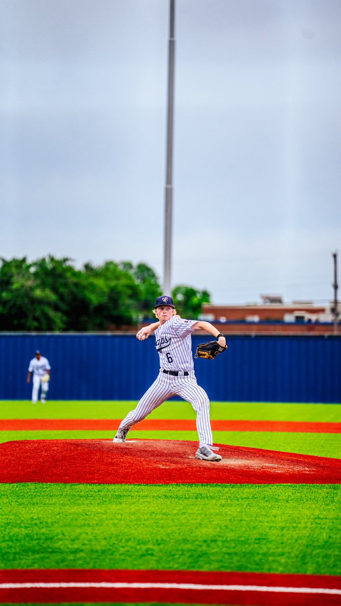 jimmy_hay1522's tweet photo. End of spring ball stats
76 IP
77 H
28 ER
27 BB
71 Ks
2.579 ERA
@aubrey_baseball @CoachNhenry @CoachBo34 @MidlandBasebal @BUncommitted https://t.co/PxPwaXXeEJ