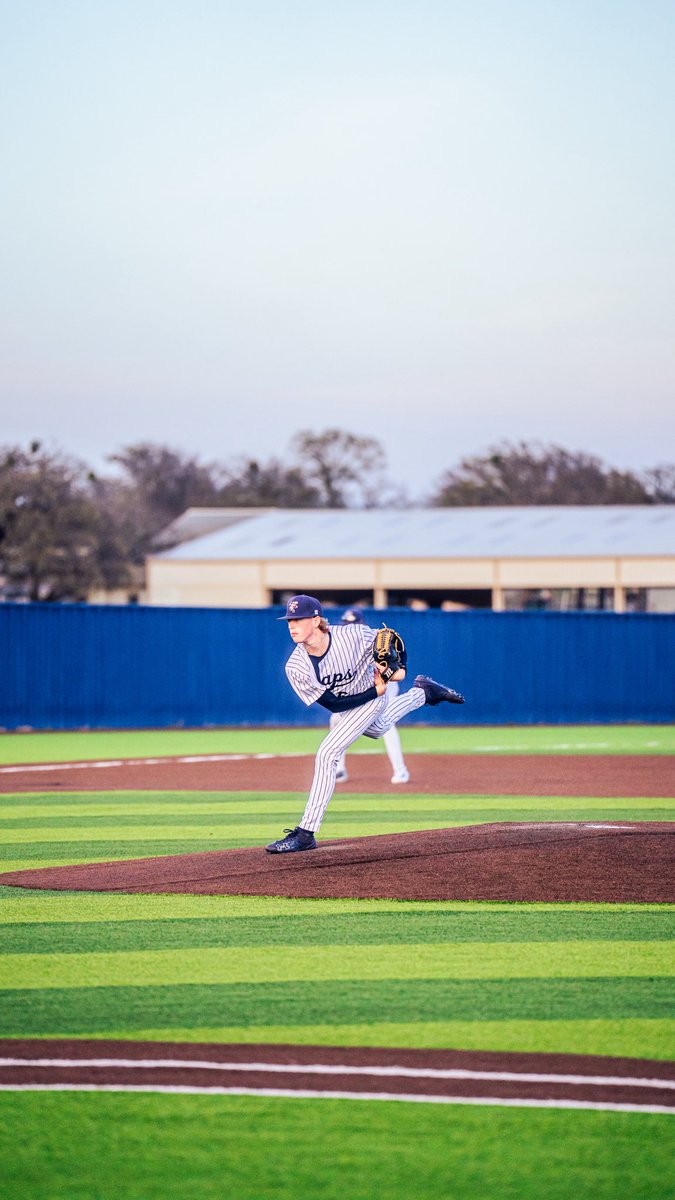 jimmy_hay1522's tweet photo. End of spring ball stats
76 IP
77 H
28 ER
27 BB
71 Ks
2.579 ERA
@aubrey_baseball @CoachNhenry @CoachBo34 @MidlandBasebal @BUncommitted https://t.co/PxPwaXXeEJ