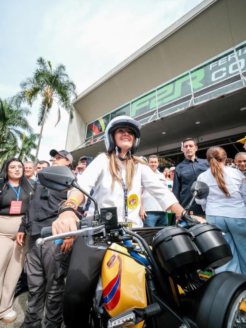 Elizabeth Ortíz tweet media