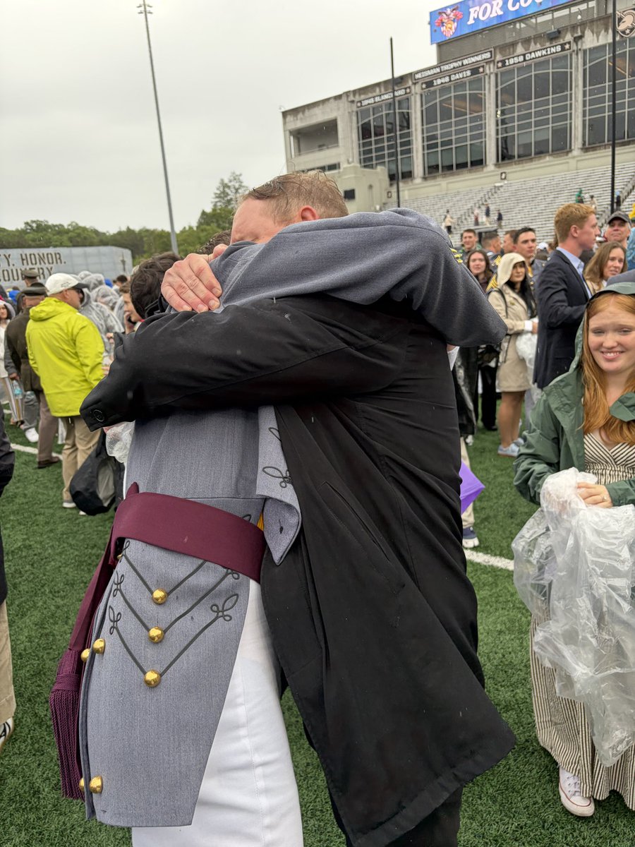 BabeKwas's tweet photo. In a day and age where people seem to be anaphylactic to standards you made yours so high even me and your mother wondered how you would ever reach em.

Then you went out and finished in the top 1% of the nation’s top 1%.🇺🇸

#Roms 5:35
#WinnersWIN

@PeteHegseth 
@WestPoint_USMA https://t.co/kjuWwigTpv